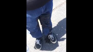 Вышел из магазина и не смог его удержать