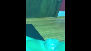 Watch me squirt in the tanning bed