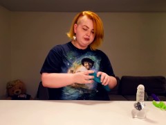 Velma Voodoos Reviews: hankeys toys unboxing
