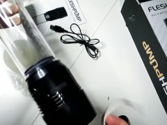 Fleshpump FLESHLIGHT UNBOXING FLESHJACK (Club-Des-Branleurs.fr)