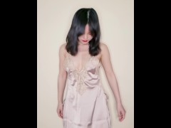 nightclothes changing 你好骚啊！小姐姐试穿品如的睡衣，多款性感内衣试穿秀 污老师炎炎 - Screenshot 10 of 16 - 污老师炎炎