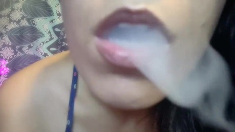 Smoking up close, yummy mouth