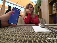 девушка получила оргазм в ресторане! Публичное кончание! Lovense - Screenshot 6 of 16 - Adult Toys
