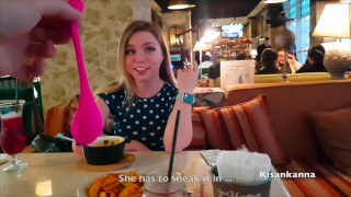 Chica Tiene Un Orgasmo En Un Restaurante Final Publico Lovense