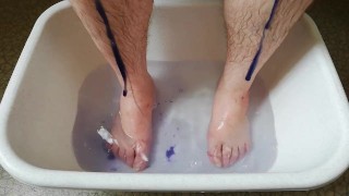 Washing the tools, now with purple shampoo