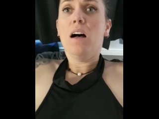 Curvy Milf gets ass fucked andloves it.