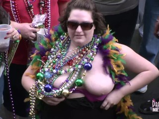 Fat Tuesday Freaky MILFS Getting Naked In The Street For Beads