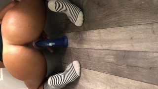 I Creamed on my Dildo!