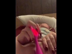 Making myself cum with the devils tail