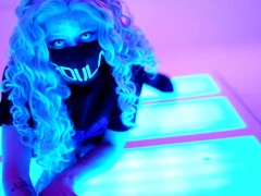 Neon2