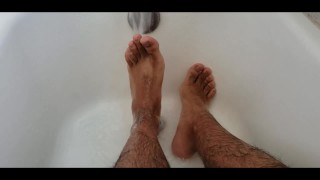 Shaving My Big Hairy Feet