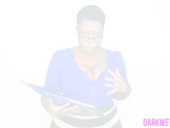 Ebony BBW HR REP Has An Open Mouth Policy - Screenshot 3 of 16 - Black