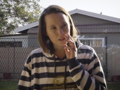 Quick Smoke - Screenshot 9 of 16 - Smokingfetish