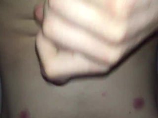 Teen shots his loads on his face