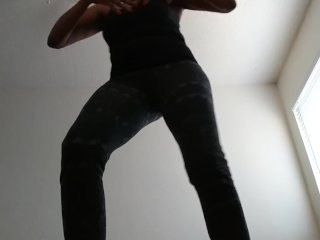 Szexykat Loves to perform