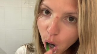 Gina Gerson days off