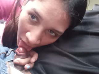Oral sex on the highway / Sexo oral en la autopista