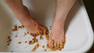 Веселье с банановым тортом