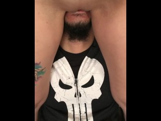 Съешь меня, пока я не обмочу твою бороду, хозяин