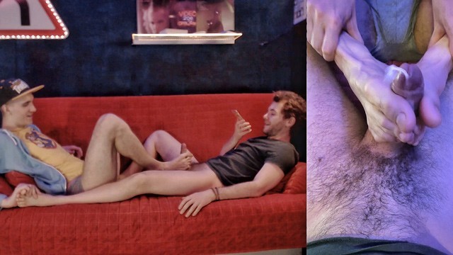 Trabajando con los pies &#x2F; lo hizo correrse solo con mis pies &#x2F; pies jugar