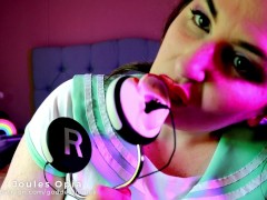 ASMRtistry Lipstick Kisses, Ear Chewing, Nail Tapping ASMR, and More!