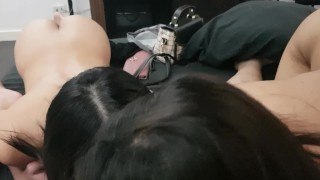 第 1 部分 处女第一次见到真正的处女 Bj 和舔阴部热身