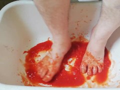 Fun with tomatoes - Screenshot 14 of 16 - Lovely Feet