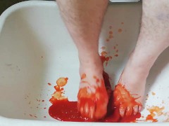 Fun with tomatoes - Screenshot 2 of 16 - Mom