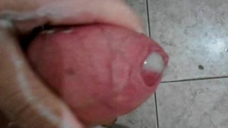 手淫鸡巴和精液