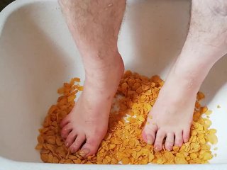 cornflakes, hairy feet, solo female, sexy feet