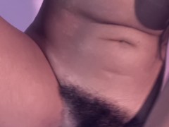 BRUNETTE STICKS FOREIGN OBJECT UP HER PUSSY AND CUMS