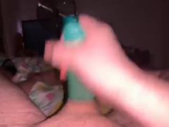 Quick Condom cum - Screenshot 9 of 16 - Masturbation