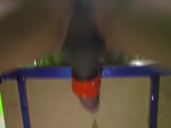 Chorreando Semen Bajo La Mesa Antes De Cenar
