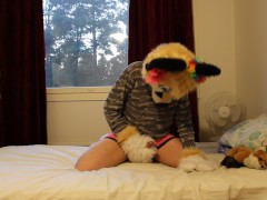 Oliver Pawing. First murrsuit video I have ever made.