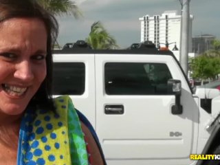 Realitykings - Emily Kae picks up a sexy teen and haves a threesome