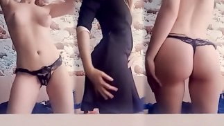 Sweetie Fox 的第一个视频 - 18 岁脱衣舞