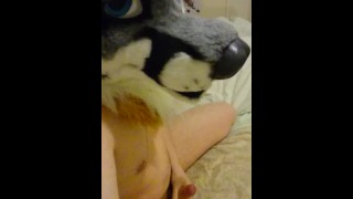 Just a quick and short selfie pawing video