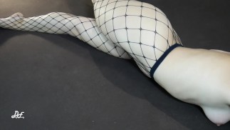 Фетиш со скрещенными ногами, синтрибат в черных сетках ~DirtyFamily~