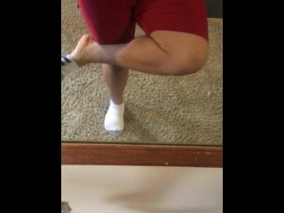 Long jerkoff session ends with load on mirror