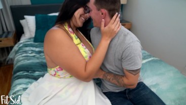 Massive BBC Gives Thick Teen White Girl Birthday Sex | Modelhub.com
