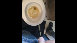 Pissing 2