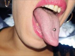 Mouth, tongue and teeth fetish I - Short