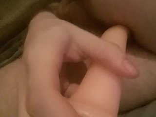 Self fuck with dildo