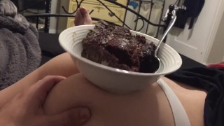 cake never looked so fuckin good :P''''