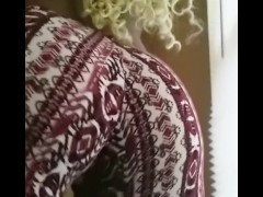 Milf twerk - Screenshot 11 of 16 - Kink