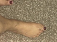 Footsies Dragging Across the Floor./......ASMR