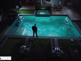 VIXEN Shes addicted_to fucking her boss