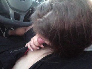 Teen blowjob in the car - Cum mouth