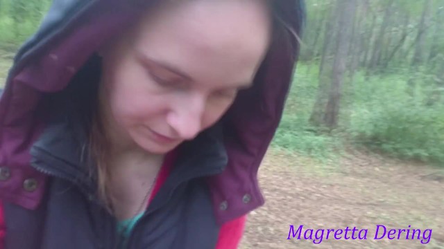 Public park nudity: Magretta Dering makes custom vid outdoors naked