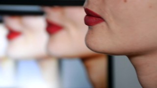Katerinaamateur Performs A Perfect Close-Up Blowjob With A Facial Cumshot